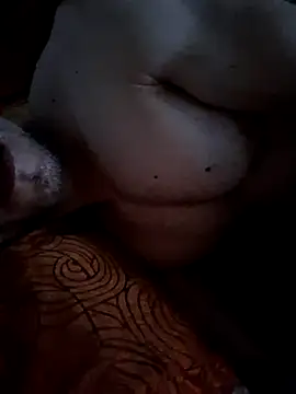 Snapshot of Checho2022S chatting on 11-30-25, 04:49 Checho2022S online show from 11-30-25, 04:49