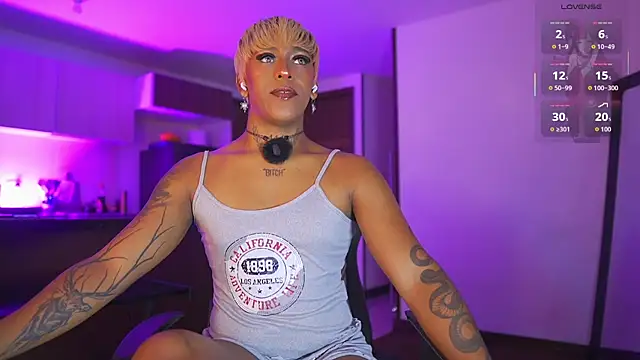 AmberRaus online show from 11-16-25, 03:56