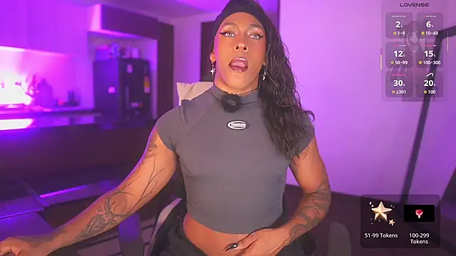 Snapshot of AmberRaus chatting on 02-12-26, 12:27 AmberRaus online show from 02-12-26, 12:27