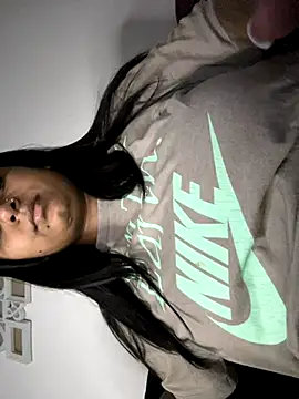 layla amin online show from 09-10-25, 10:32