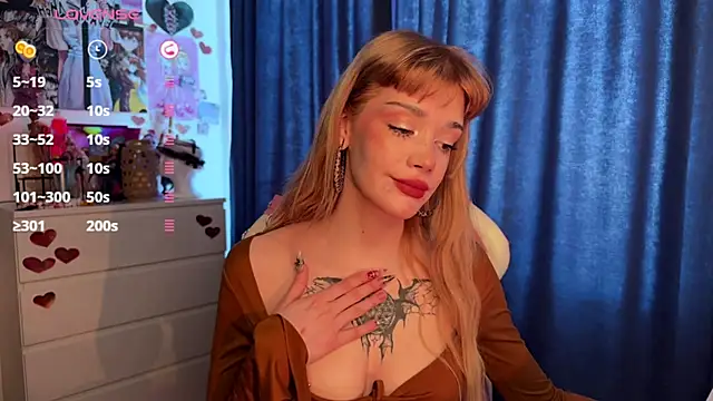 Snapshot of boobsybootie chatting on 02-21-25, 10:07 boobsybootie online show from 02-21-25, 10:07