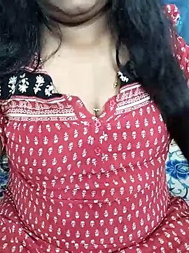 Snapshot of Your-mohana chatting on 02-05-25, 01:54 Your-mohana online show from 02-05-25, 01:54