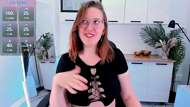 Charmy Gracy online show from 02-26-26, 12:04