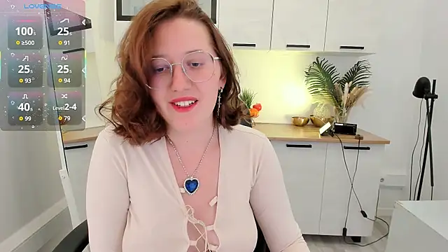 Charmy Gracy online show from 05-13-26, 11:51