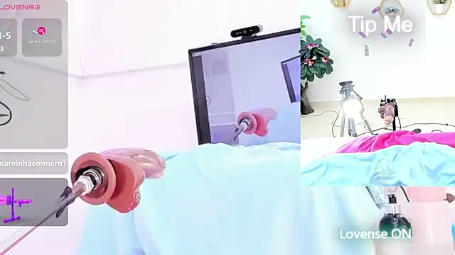 naty girl  online show from 03-15-25, 05:19