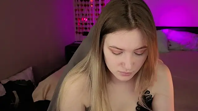 elinanortas online show from 04-01-26, 06:36