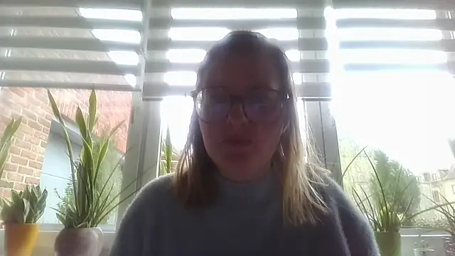 LiquidLeonie online show from 03-27-26, 03:23