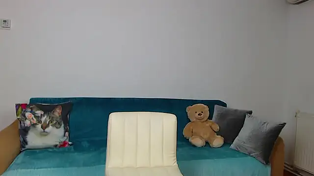 SaraDaisy online show from 01-22-25, 09:10