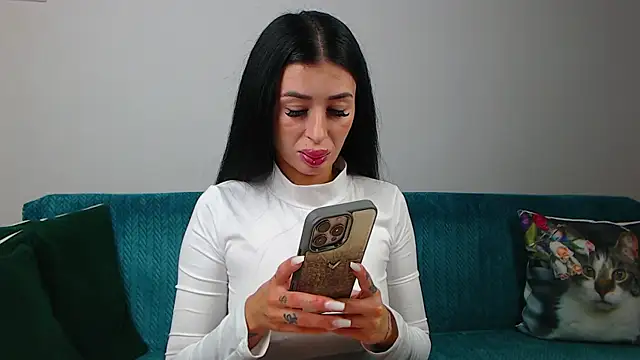 SaraDaisy online show from 04-16-26, 06:14