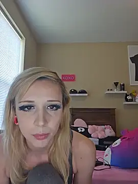 AmethystFoxx online show from 05-28-26, 05:32