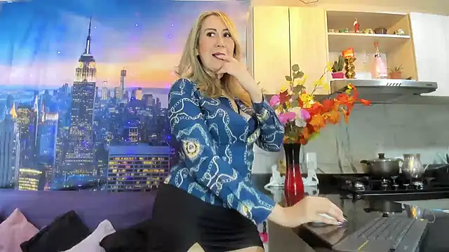 ashleymilf 1 online show from 01-19-26, 02:43