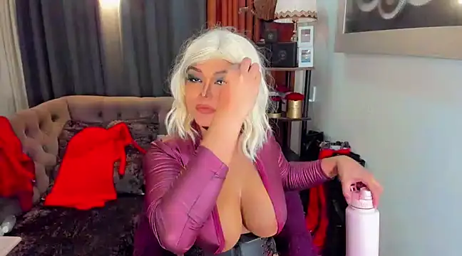 AsianHotieTS online show from 03-06-25, 07:21