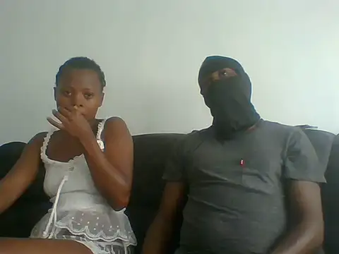 Snapshot of Africanmandk chatting on 06-12-26, 07:51 Africanmandk online show from 06-12-26, 07:51