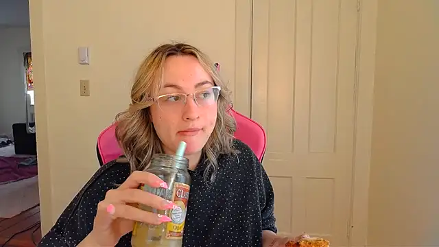 ashleyblaydex online show from 04-04-26, 09:12