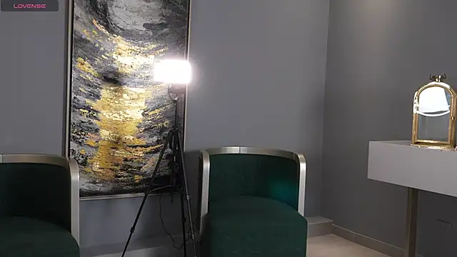 NaomiSainz online show from 02-24-26, 01:31