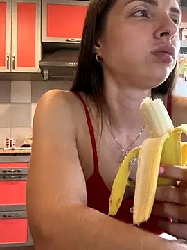 SeducingYoghourt online show from 09-15-25, 03:01