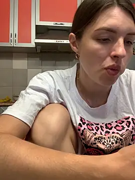 SeducingYoghourt online show from 09-26-25, 03:38