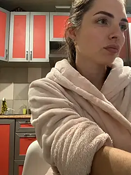 SeducingYoghourt online show from 11-26-25, 04:30