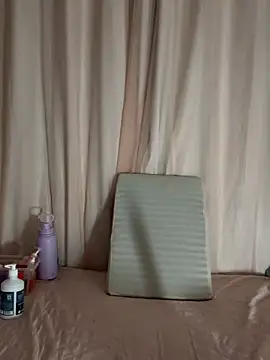 Snapshot of Kaiisa_ chatting on 06-04-26, 11:11 Kaiisa online show from 06-04-26, 11:11