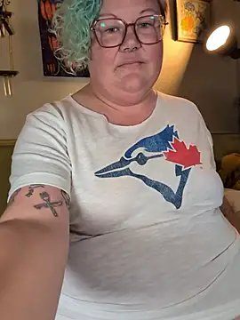 Snapshot of PotOfGreer chatting on 11-01-25, 12:12 PotOfGreer online show from 11-01-25, 12:12