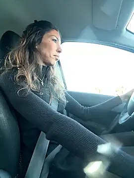 amanilouve online show from 01-11-26, 07:24