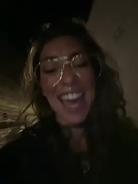 amanilouve online show from 04-13-26, 09:42