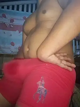 Snapshot of Efrain2090 chatting on 03-05-25, 02:56 Efrain2090 online show from 03-05-25, 02:56