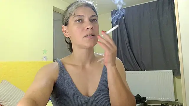 Snapshot of MercyLove chatting on 05-23-26, 05:06 MercyLove online show from 05-23-26, 05:06