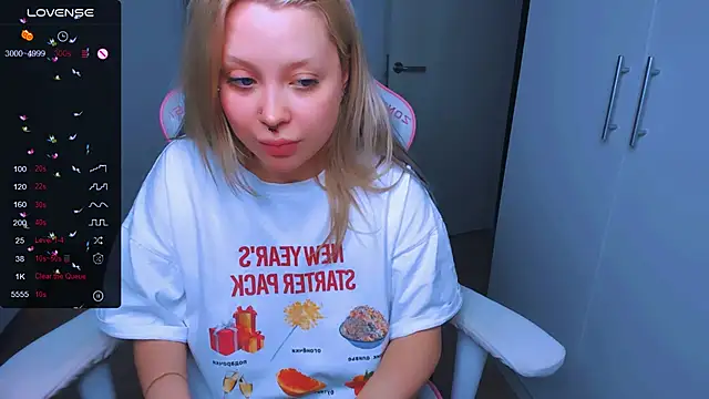 MonaLauu online show from 01-16-25, 05:53