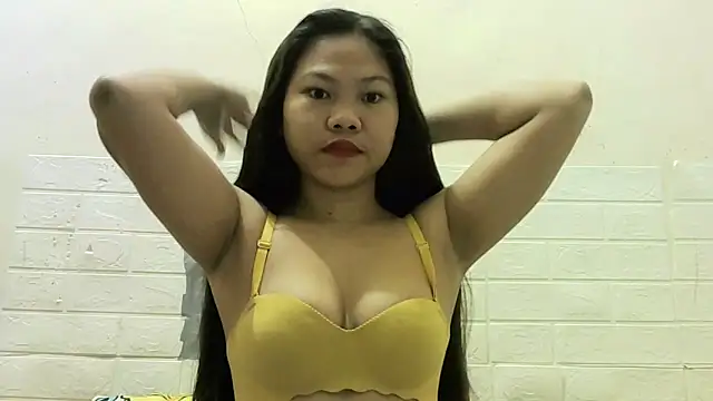Snapshot of wildestsweetie chatting on 02-27-26, 11:49 wildestsweetie online show from 02-27-26, 11:49