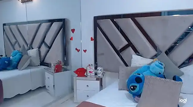 Snapshot of lady_Ary_xx chatting on 02-27-25, 01:27 lady Ary xx online show from 02-27-25, 01:27