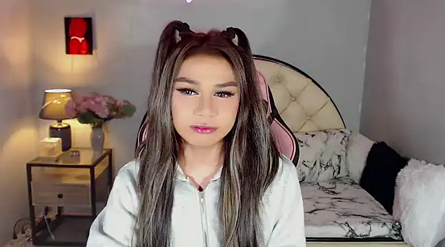 WeezyBabyXoxo online show from 12-17-24, 07:04