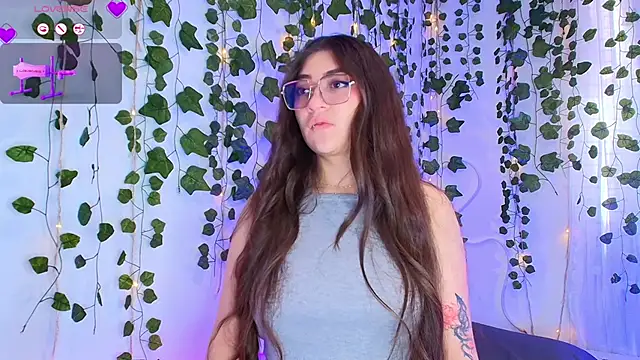 Snapshot of Samii_Evans chatting on 01-31-26, 09:13 Samii Evans online show from 01-31-26, 09:13