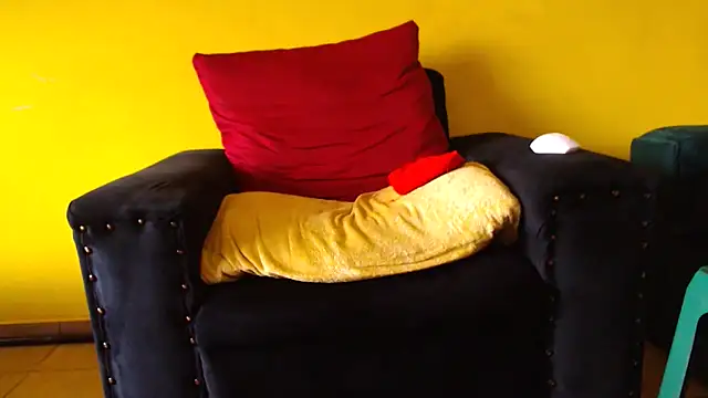 zuluboyxx online show from 10-04-25, 06:55