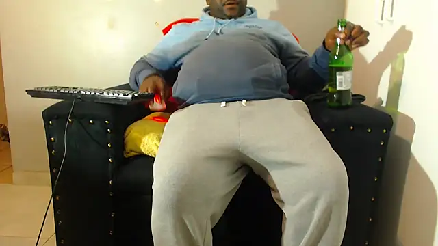 zuluboyxx online show from 07-19-26, 06:55