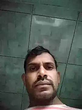 Snapshot of wasaa083 chatting on 02-09-25, 01:33 wasaa083 online show from 02-09-25, 01:33