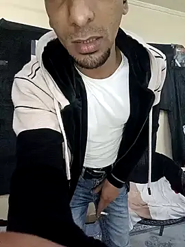 highguy online show from 12-24-24, 01:16