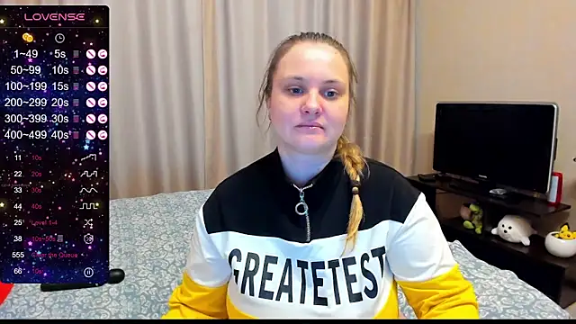 Snapshot of AlanaBrox chatting on 12-10-24, 07:47 AlanaBrox online show from 12-10-24, 07:47