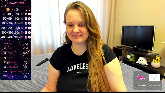 Snapshot of AlanaBrox chatting on 02-27-25, 11:10 AlanaBrox online show from 02-27-25, 11:10