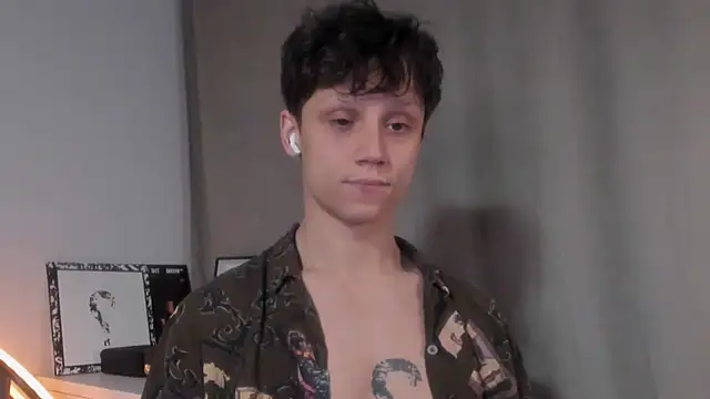 Nicky neal online show from 12-09-24, 01:07