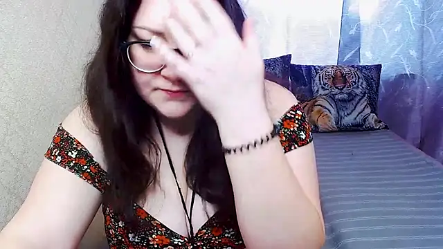 Snapshot of Sindy_Jeniceee chatting on 02-12-26, 08:31 Sindy Jeniceee online show from 02-12-26, 08:31