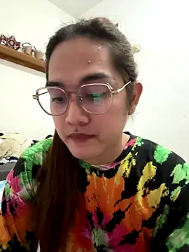 Snapshot of MarieLoveGlamorous chatting on 10-07-25, 06:16 MarieLoveGlamorous online show from 10-07-25, 06:16