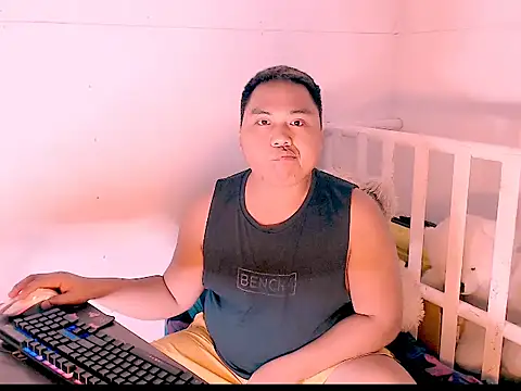 Snapshot of Hardking_69 chatting on 04-21-26, 04:56 Hardking 69 online show from 04-21-26, 04:56