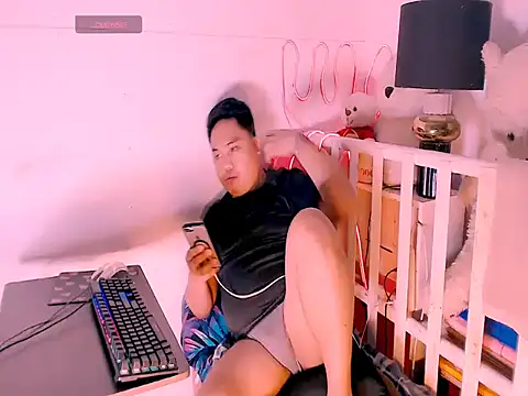 Snapshot of Hardking_69 chatting on 06-17-26, 12:29 Hardking 69 online show from 06-17-26, 12:29