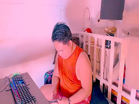Snapshot of Hardking_69 chatting on 07-10-26, 01:54 Hardking 69 online show from 07-10-26, 01:54