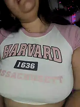 Snapshot of ValerieDiiamond chatting on 12-18-24, 07:26 ValerieDiiamond online show from 12-18-24, 07:26