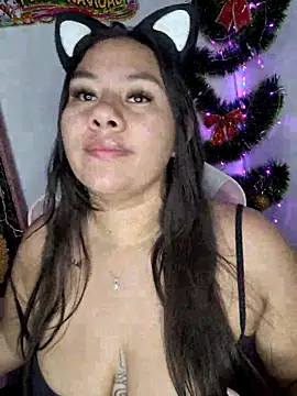 Snapshot of ValerieDiiamond chatting on 01-02-25, 03:26 ValerieDiiamond online show from 01-02-25, 03:26