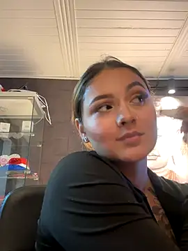 Snapshot of Emiily_W chatting on 11-05-25, 08:09 Emiily W online show from 11-05-25, 08:09