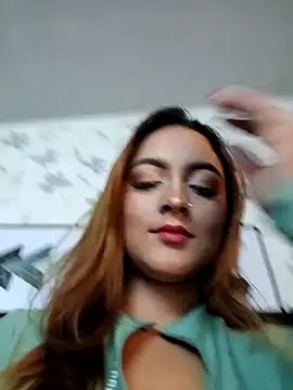 Snapshot of Emiily_W chatting on 11-27-25, 11:12 Emiily W online show from 11-27-25, 11:12