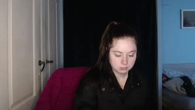 Snapshot of ryhhnnagold99 chatting on 02-10-26, 02:54 ryhhnnagold99 online show from 02-10-26, 02:54